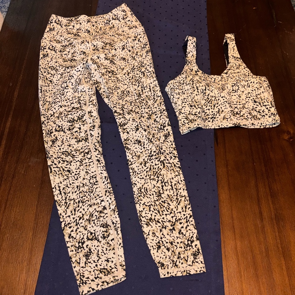 Varley Black, Cream & Olive Speckled Active Set